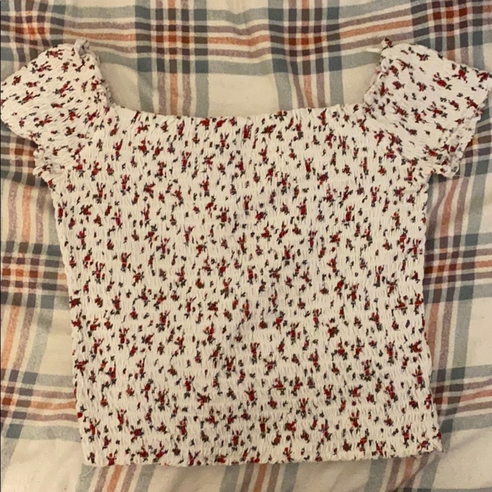 cropped ruched floral off the shoulder top